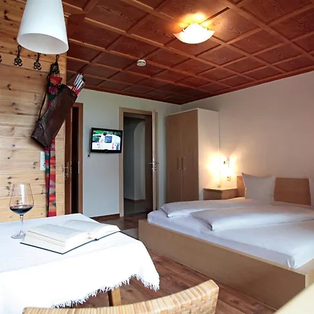 Bergkristall Aparthotel 3*