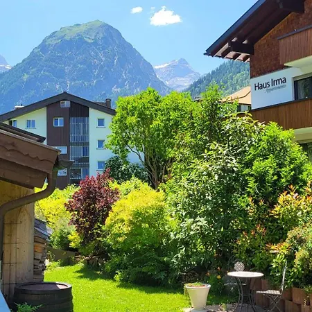 Bergkristall Aparthotel 3*