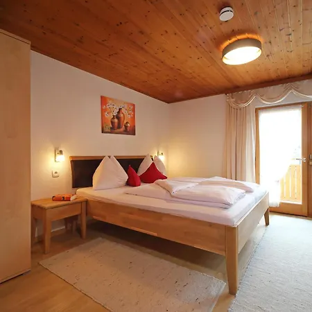 Bergkristall Aparthotel Brand (Vorarlberg)
