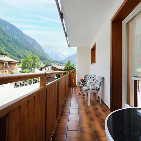 Aparthotel Bergkristall