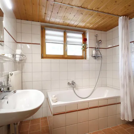 Bergkristall Aparthotel Brand (Vorarlberg)